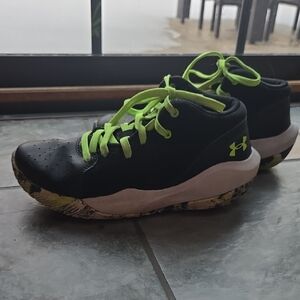 Under Armour Black and Lime Athletic Shoes
